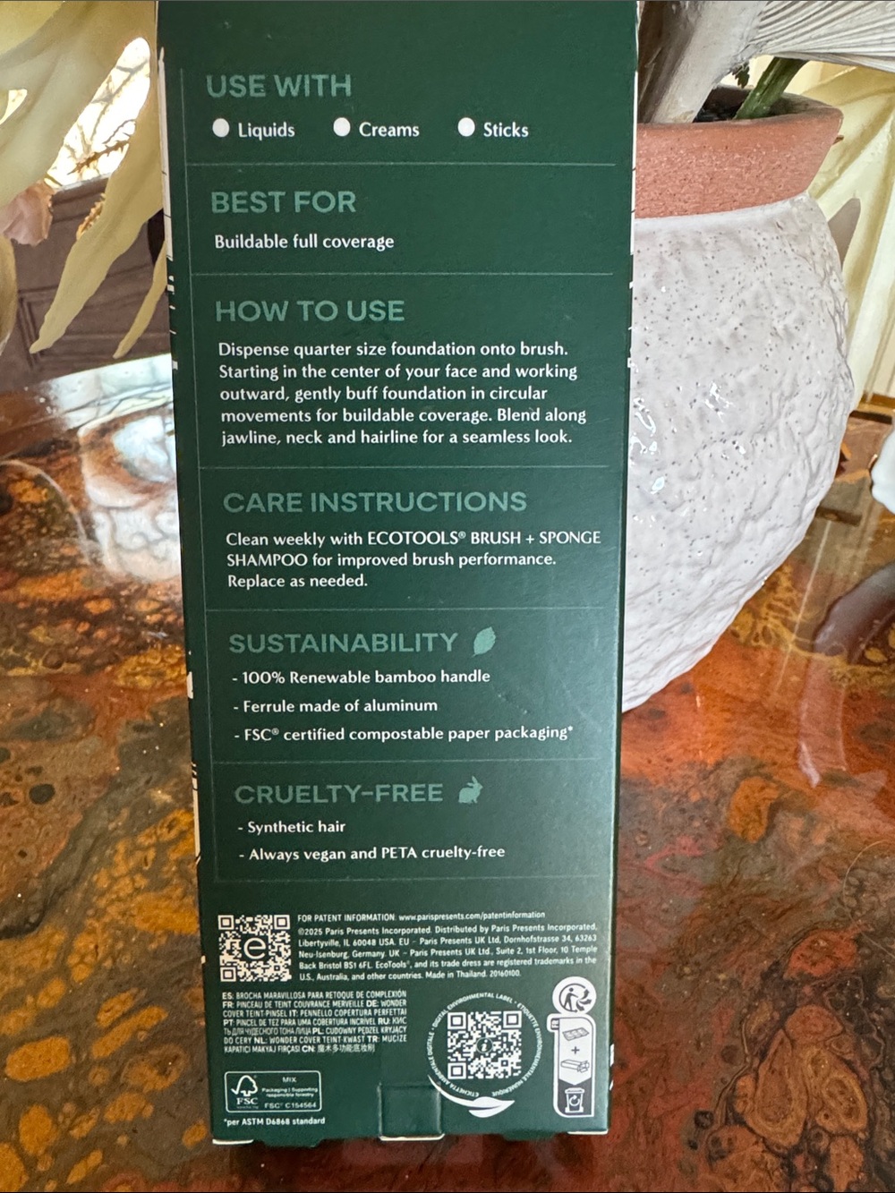 ecotools Complexion Brush - Picture 2 of 3